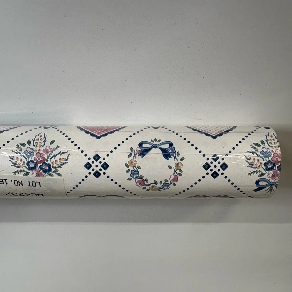 Heart and Flower Pattern Wallpaper Border Roll Pink & Navy Hearts Wallcovering